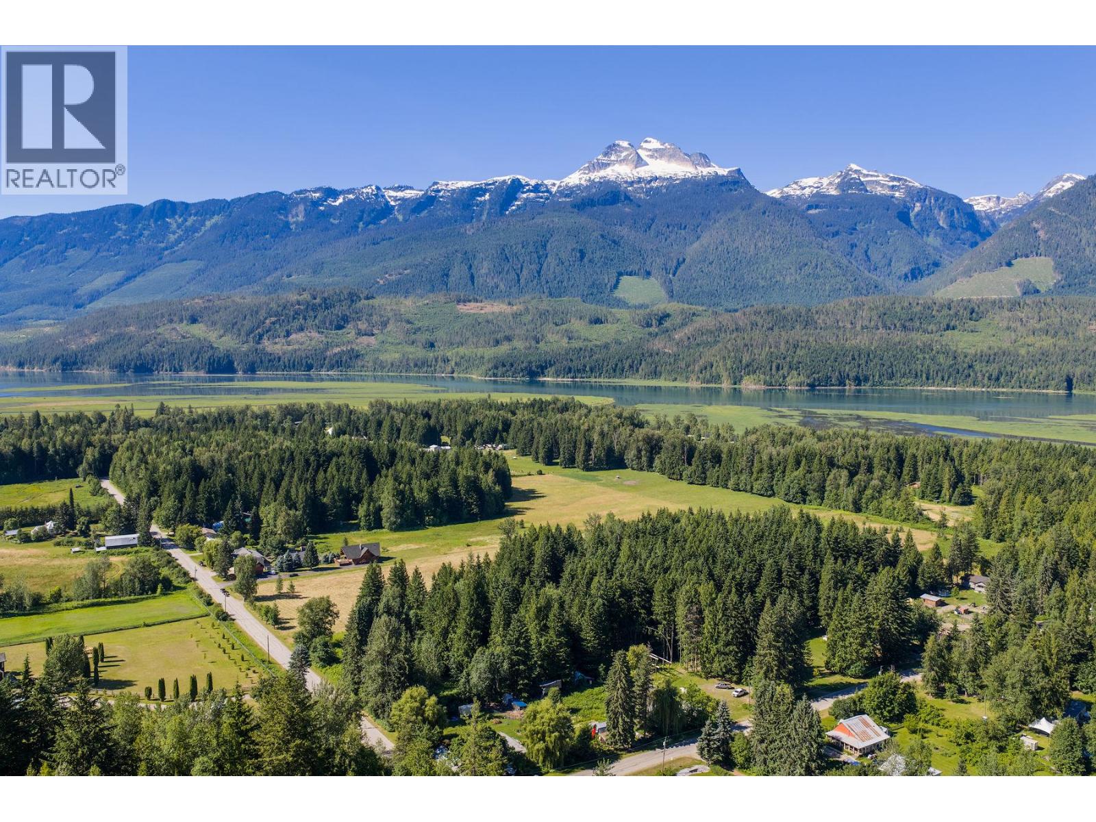  3309 Catherwood Road, Revelstoke