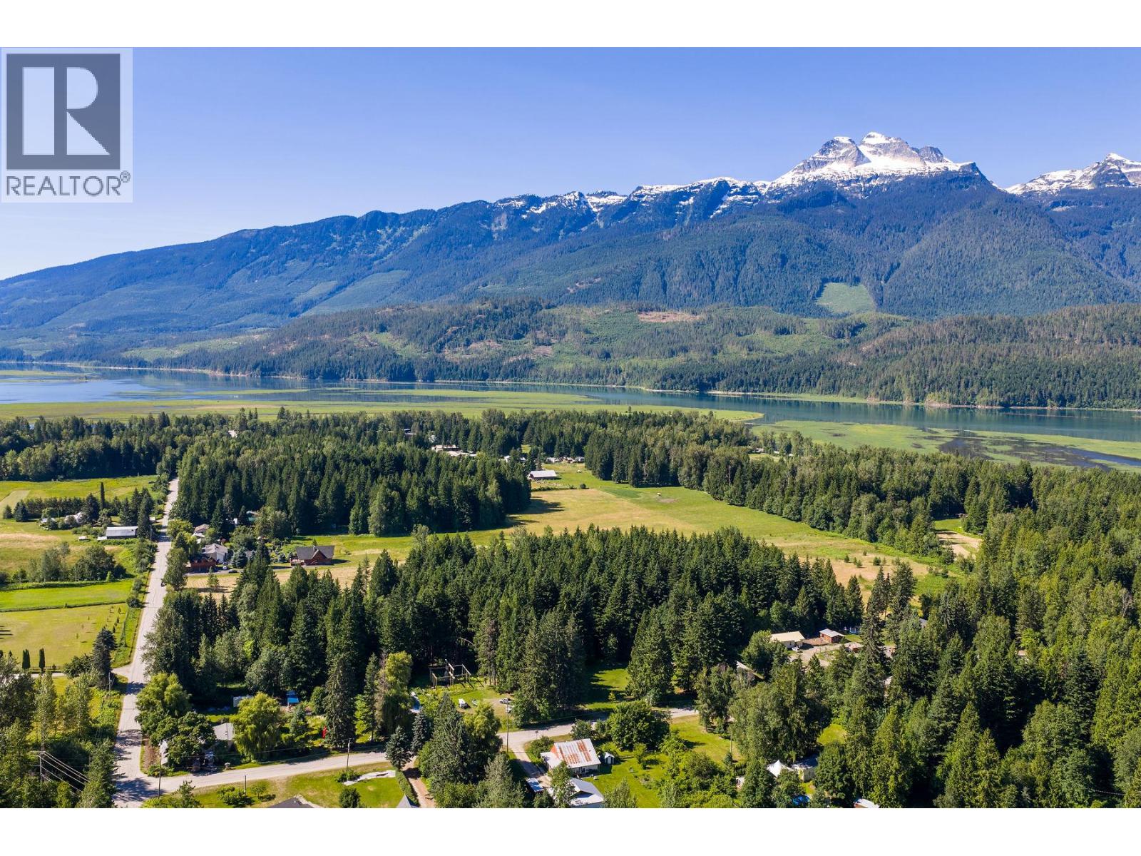  3309 Catherwood Road, Revelstoke