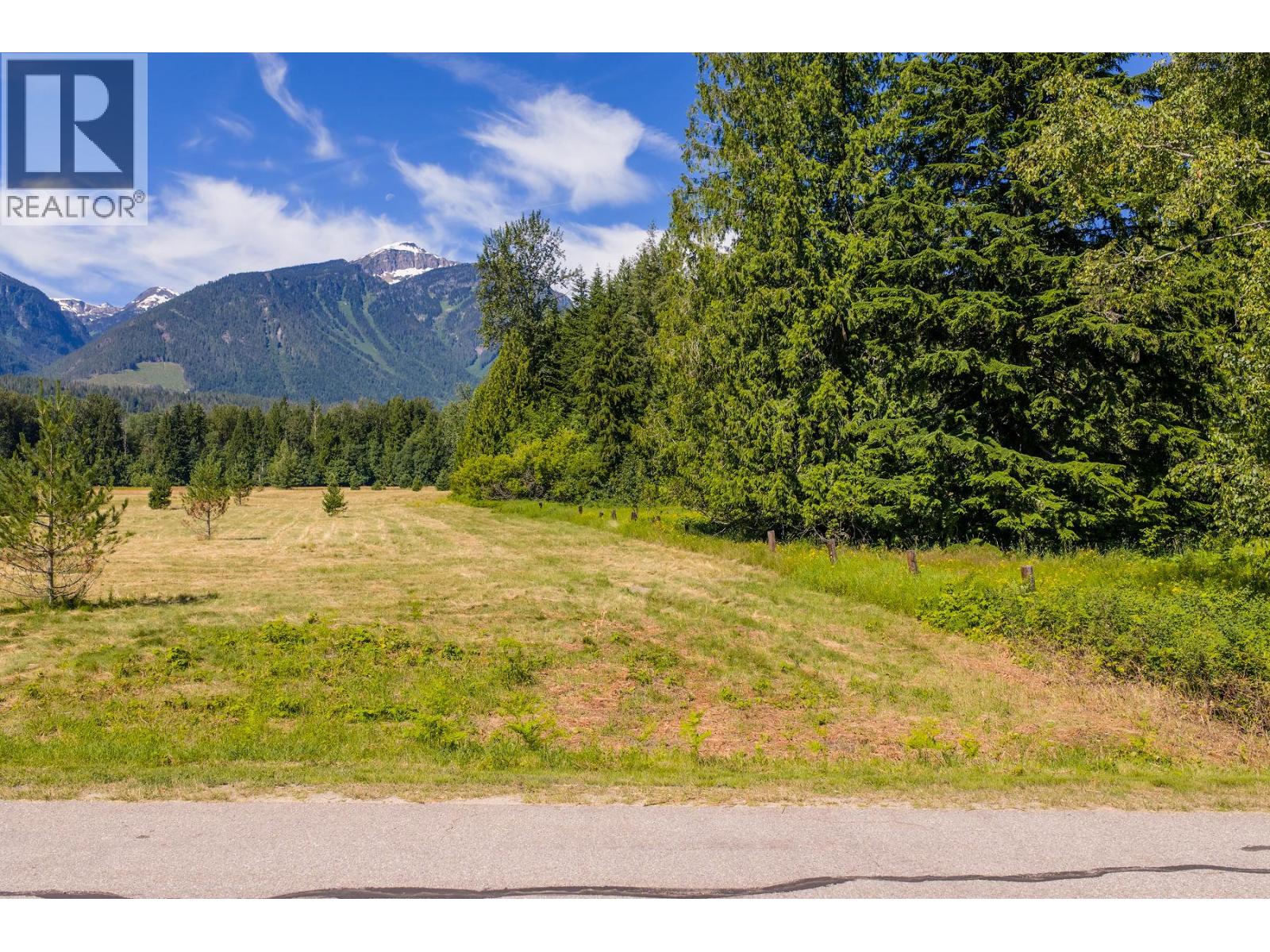  3309 Catherwood Road, Revelstoke