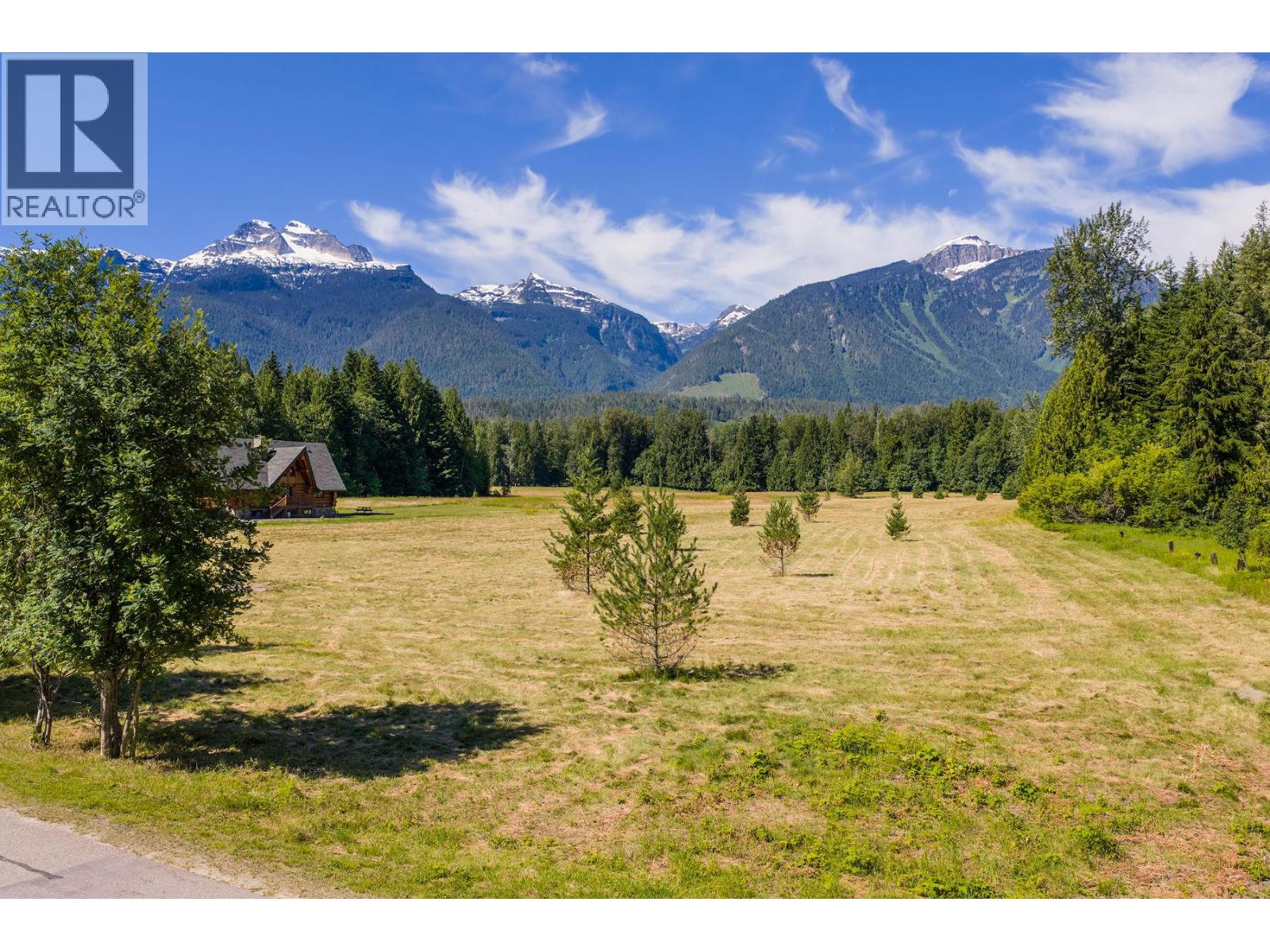  3309 Catherwood Road, Revelstoke