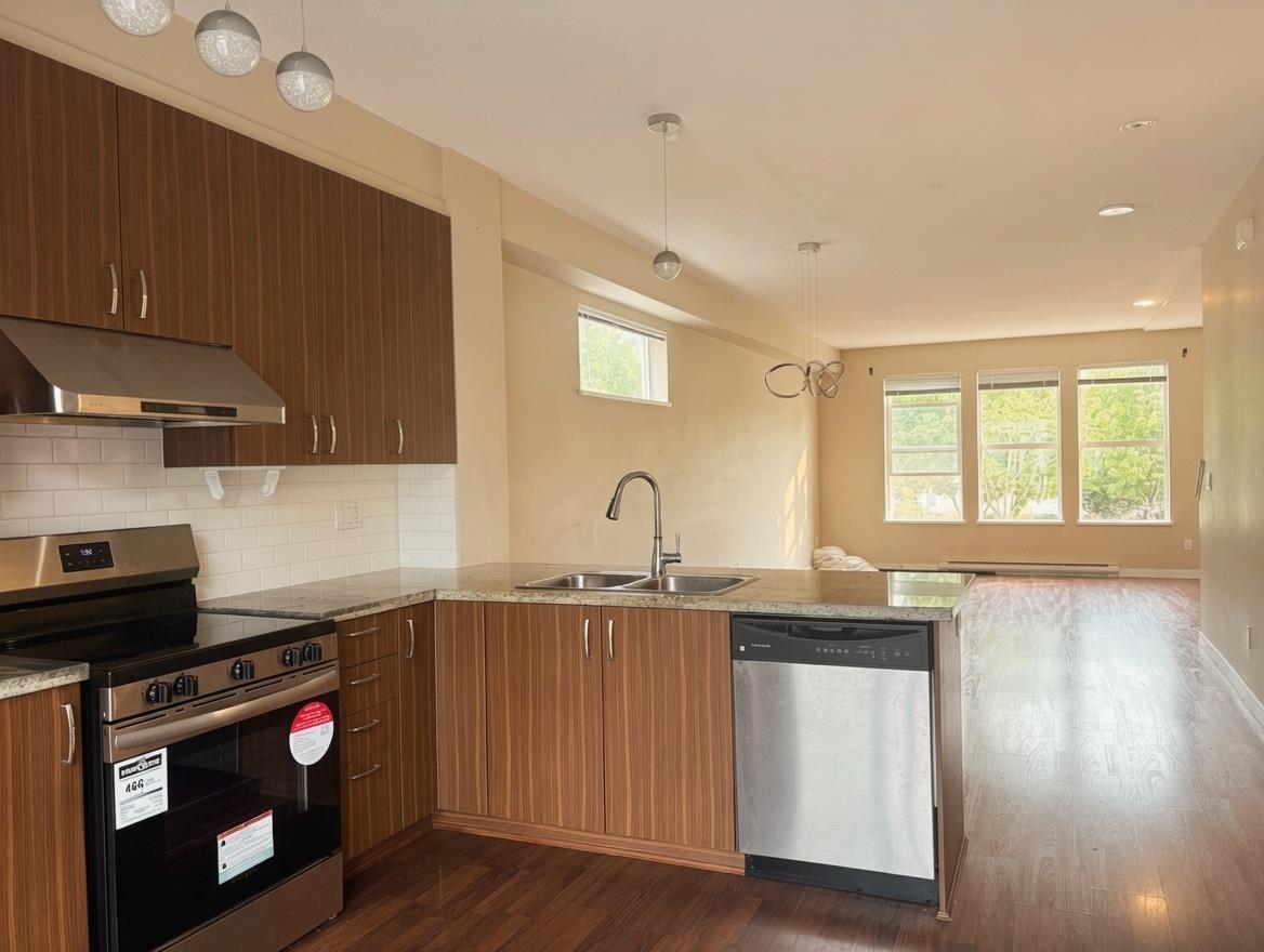 41 10415 DELSOM CRESCENT, Delta
