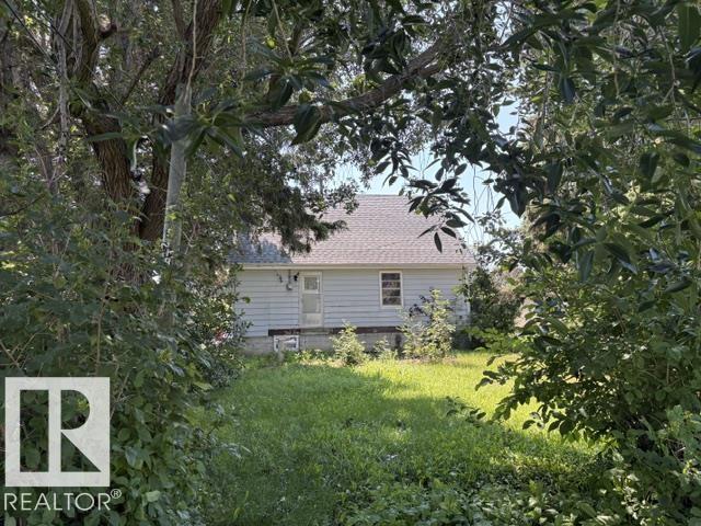 5218 45 AV, Vegreville — photo 2