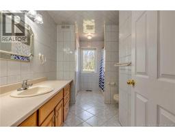 Kitchen - 951 Ryan Street, Moncton, NB E1G2W1 Photo 17