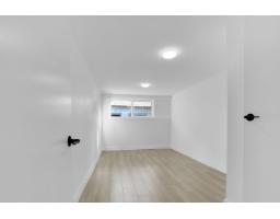 7489 Maple Street, Mission, BC V2V3N8 Photo 14