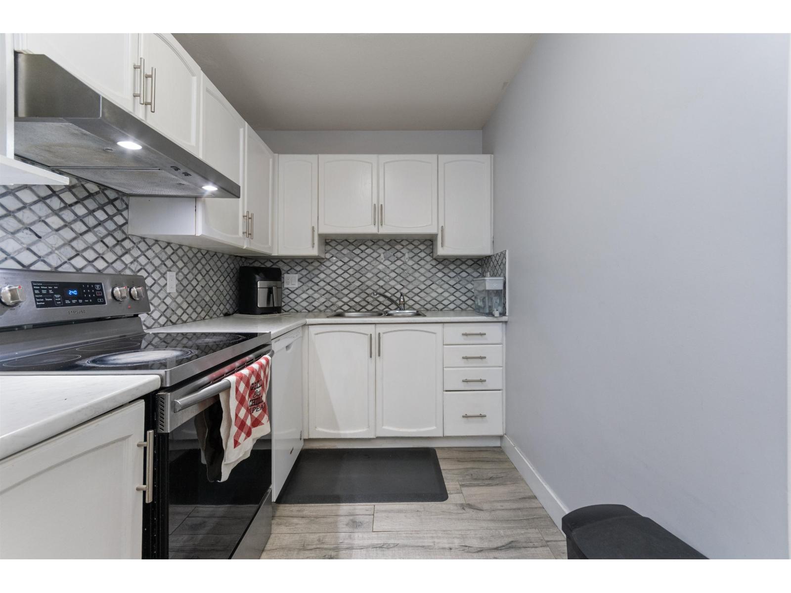 311 2964 TRETHEWEY STREET, Abbotsford