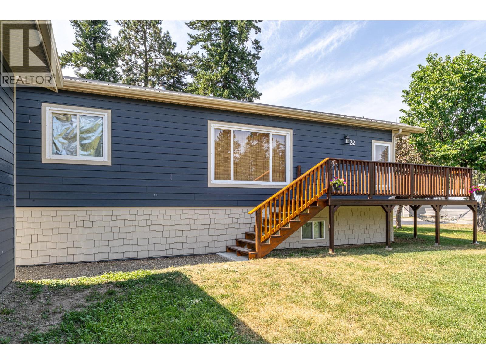 22 Pemberton Road - 12