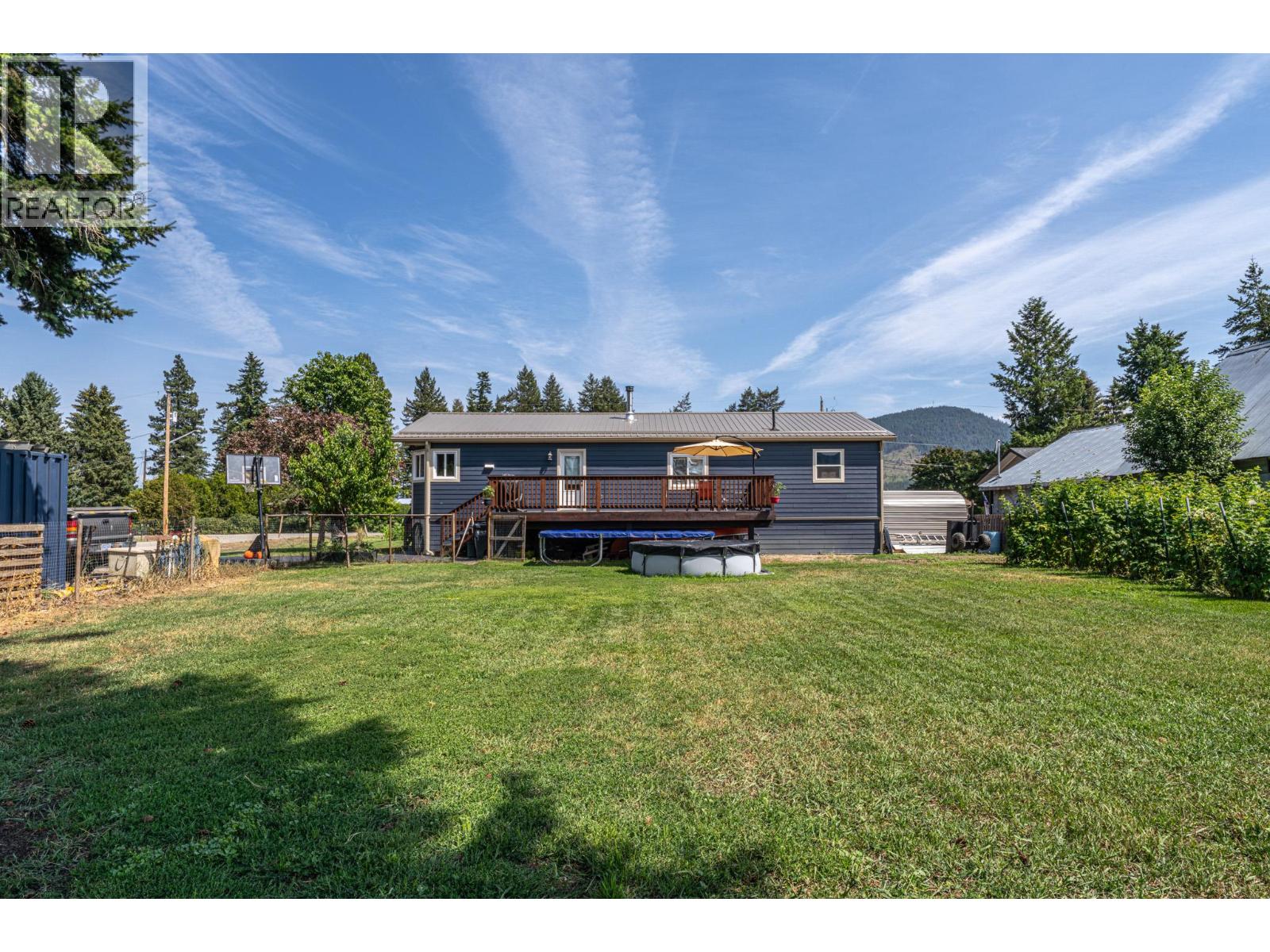 22 Pemberton Road - 21