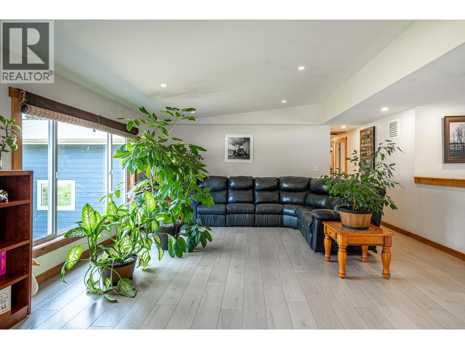 22 Pemberton Road - 46