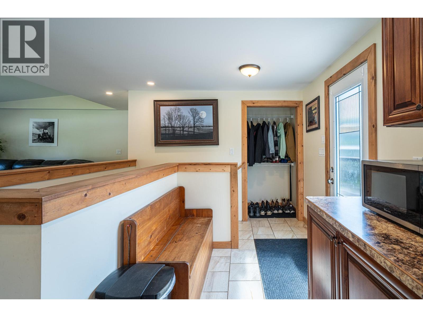 22 Pemberton Road - 40