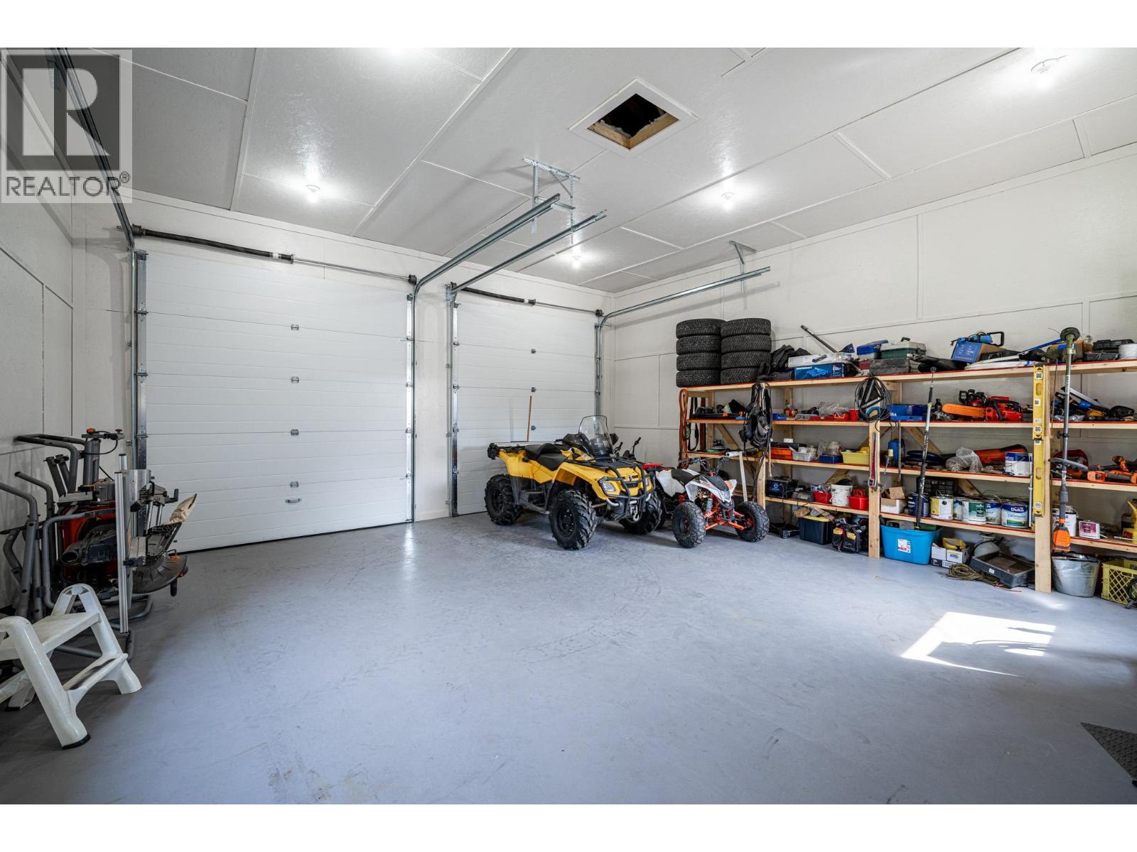 22 Pemberton Road - 77