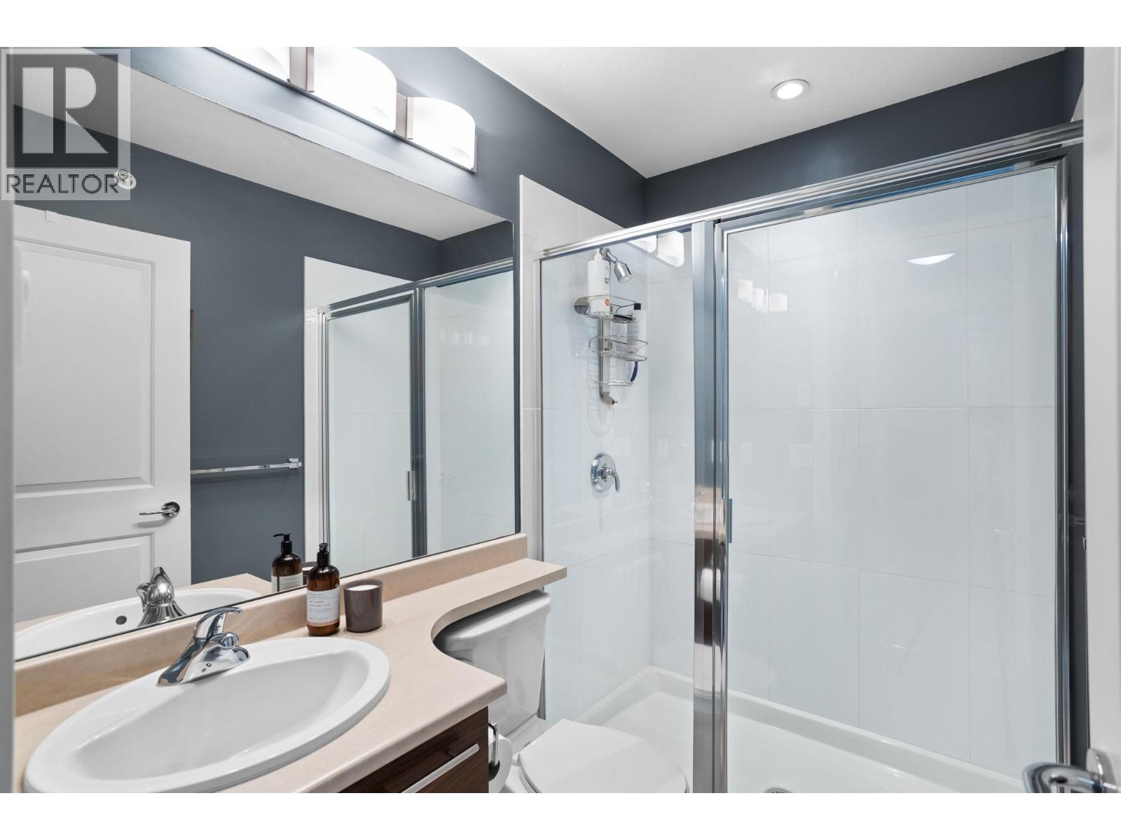 25 2495 DAVIES AVENUE, Port Coquitlam