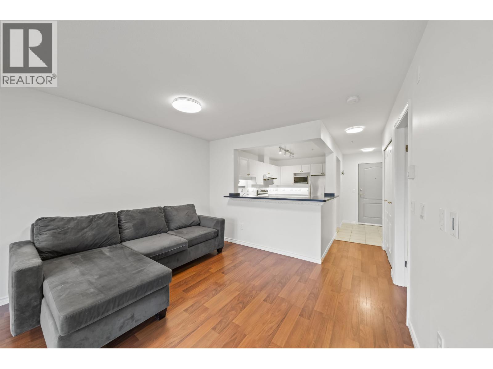 301 1669 GRANT AVENUE, Port Coquitlam