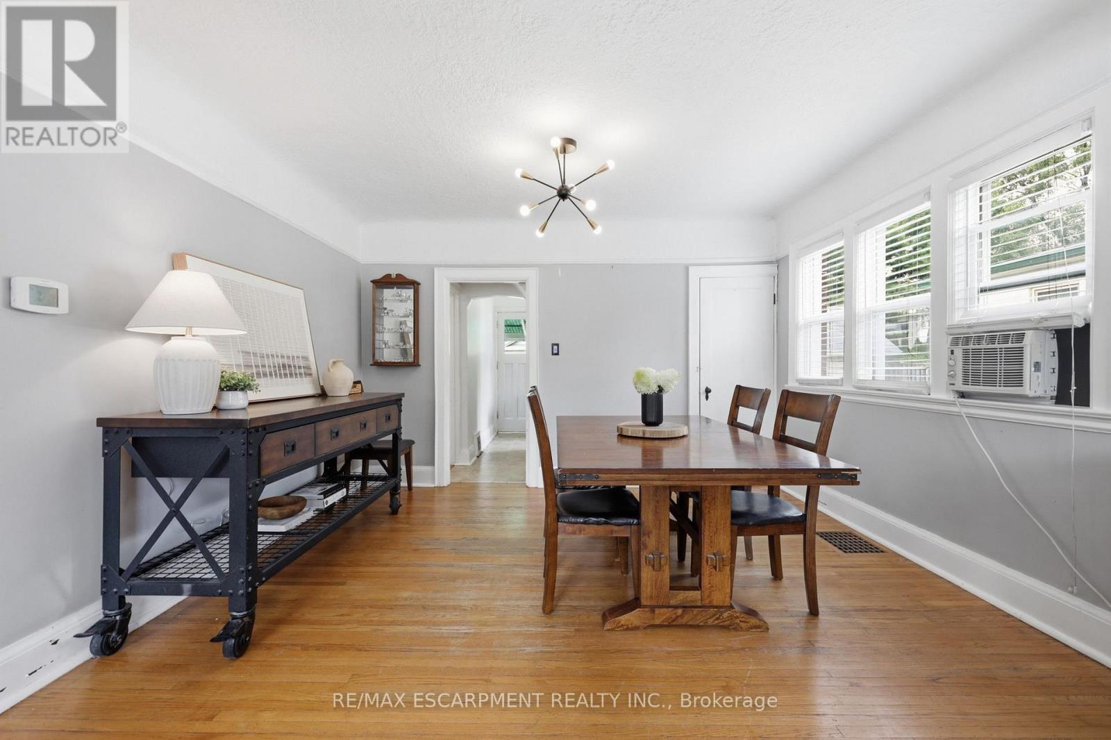 2153 CAROLINE STREET - 13