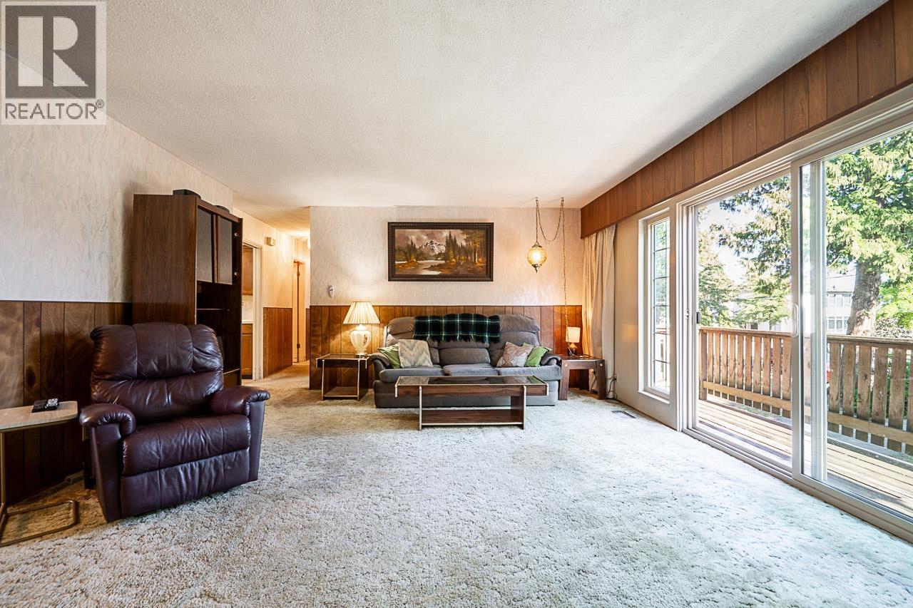 1171 WINSLOW AVENUE, Coquitlam