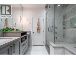 5876 Buckingham Avenue, Burnaby, BC V5E2A3 Photo 34