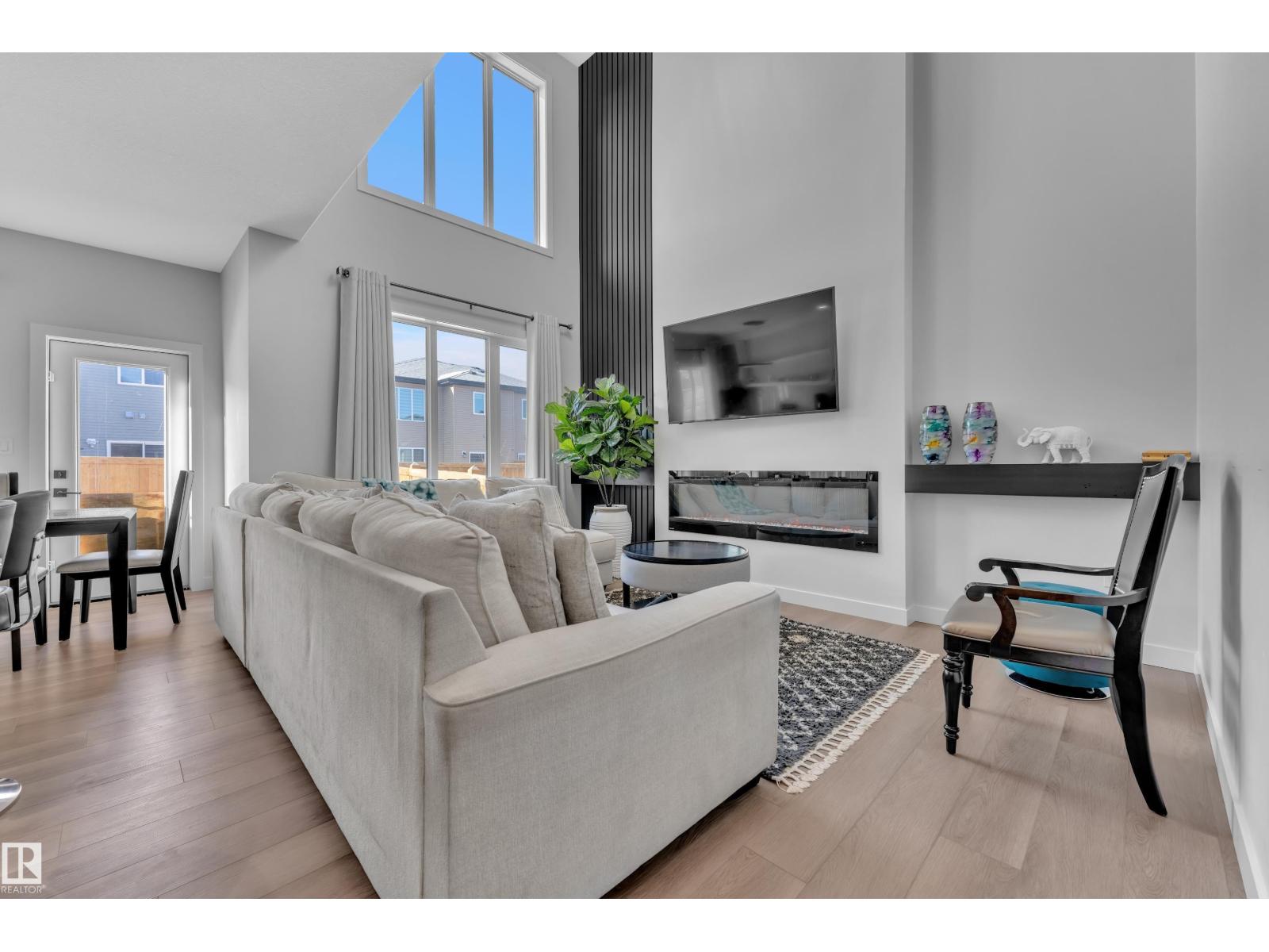 3615 42 AV, Triomphe Estates, Beaumont photo 2