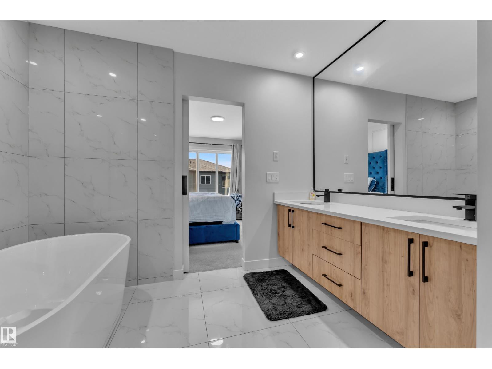 3615 42 AV - Image 33