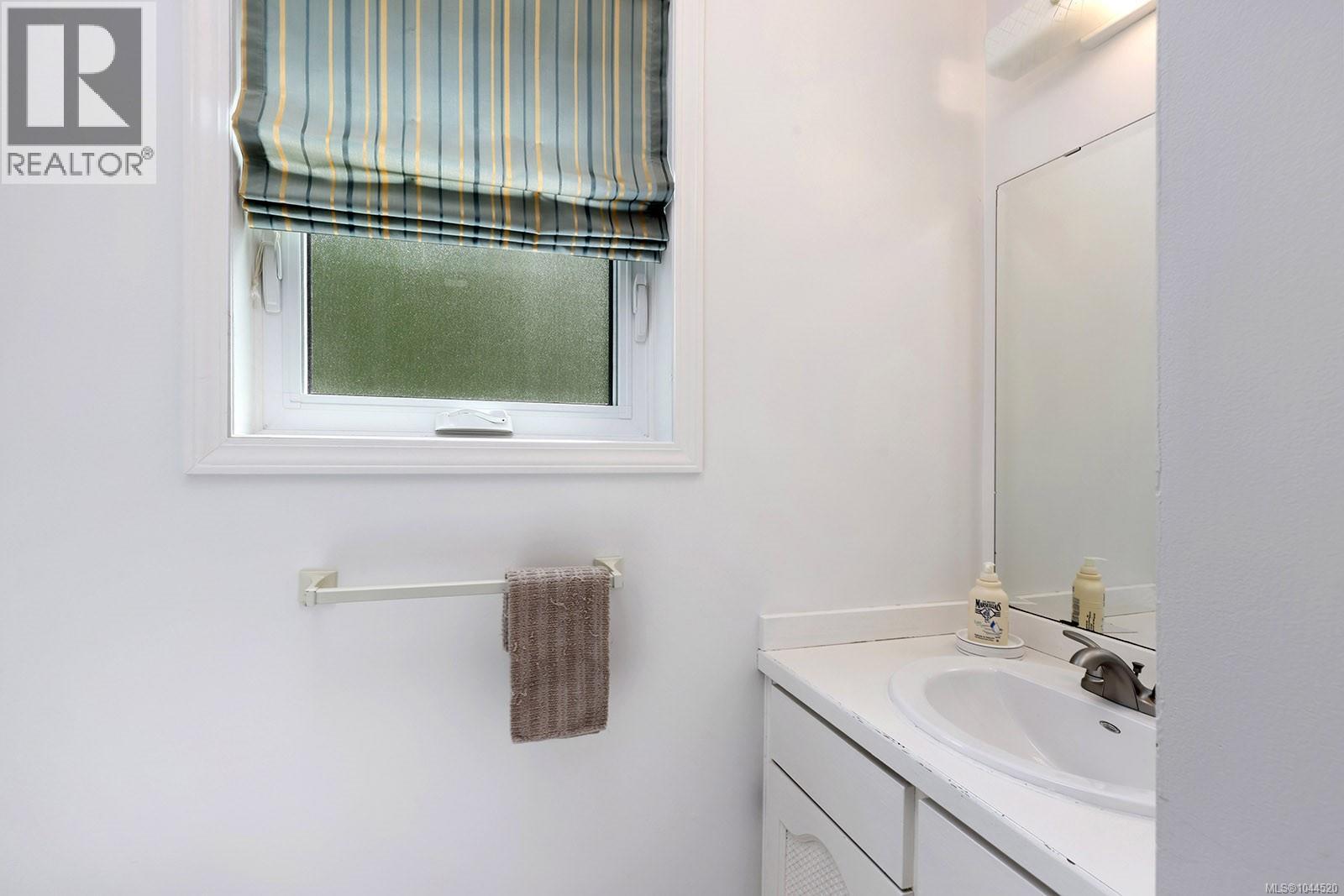 1503 Juniper Pl - 24