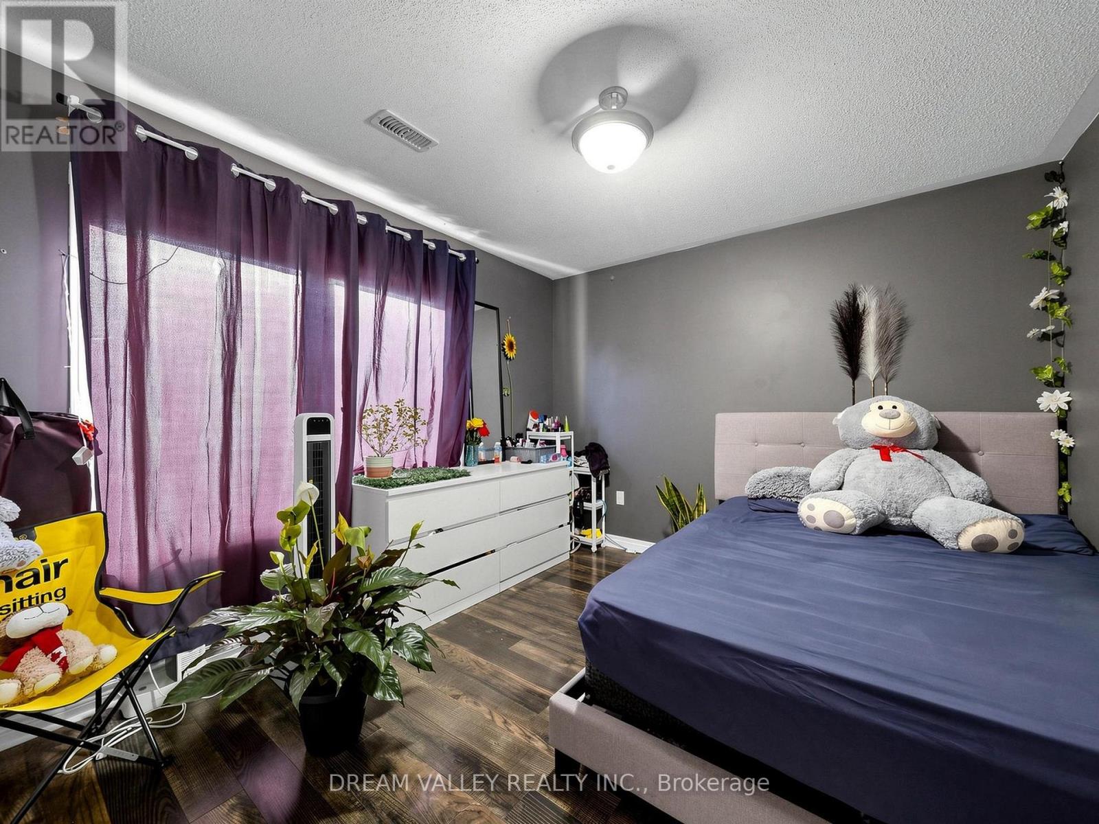 8 ZEZEL WAY - Image 10