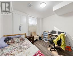 8 Zezel Way, Toronto, ON M1P0C3 Photo 25