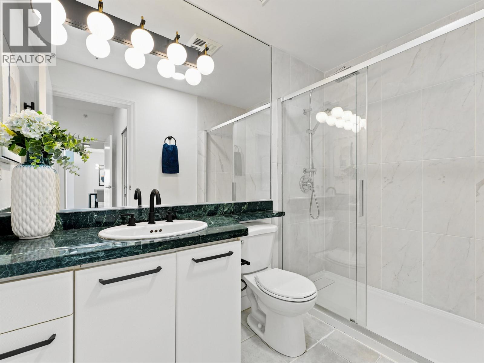 2 Bed, 2 Bath House for Sale in Vancouver – 18C 139 DRAKE STREET, Vancouver – MLS# R3150287 - Image 29