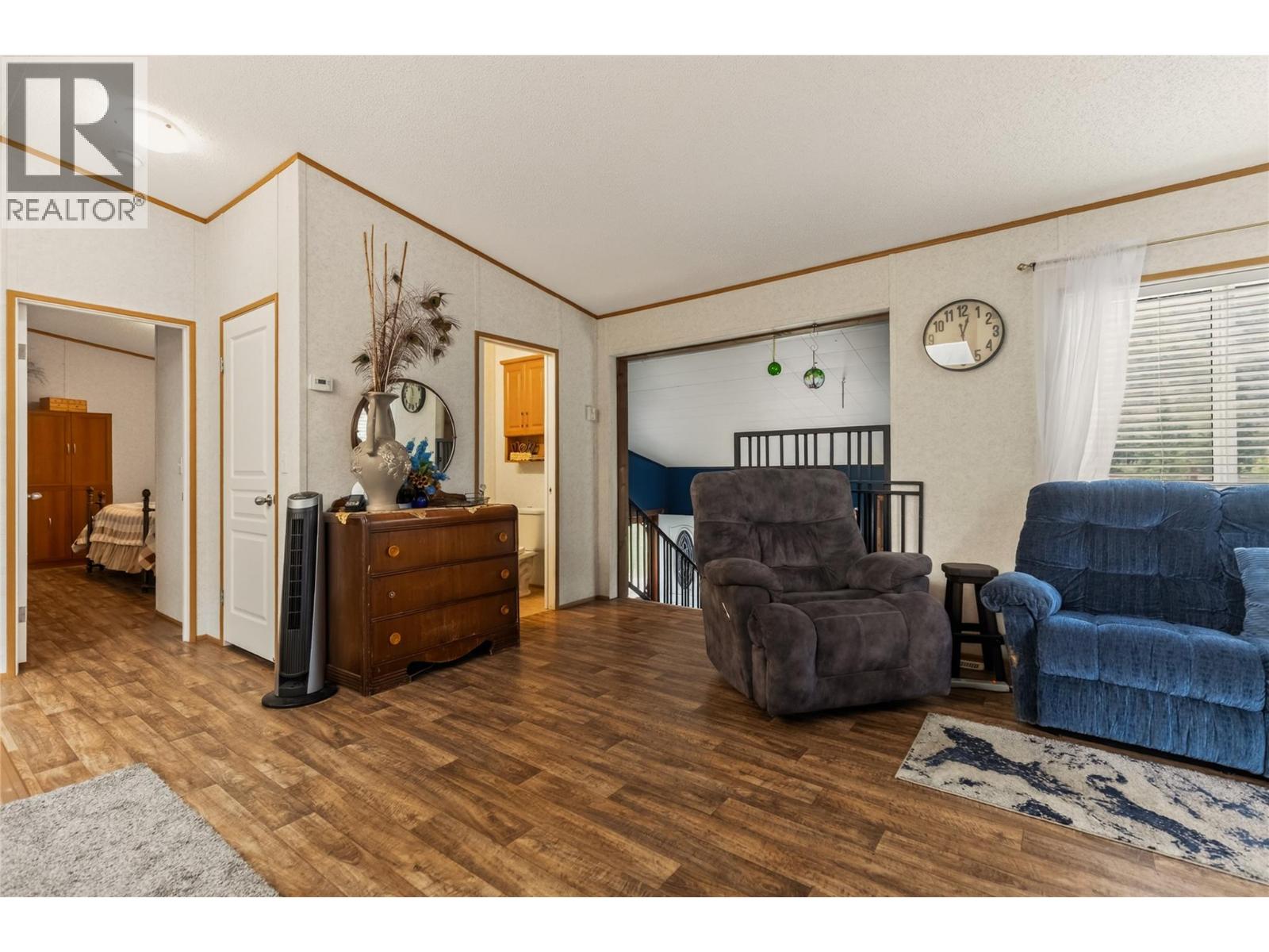 8201 Rock Creek Road - 11