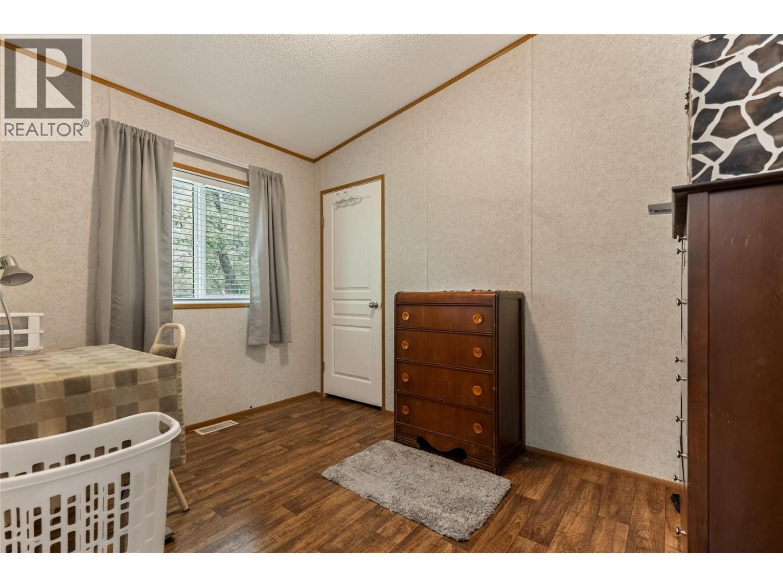 8201 Rock Creek Road - 32