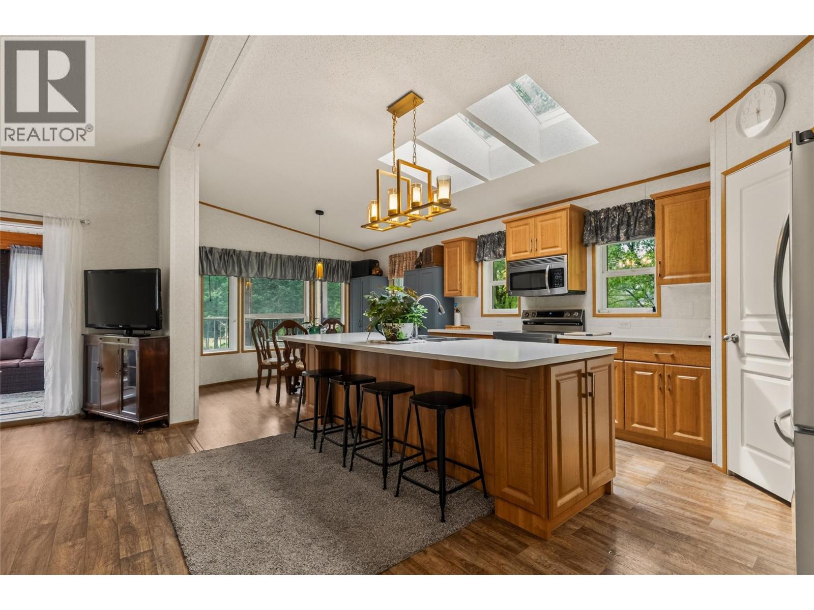 8201 Rock Creek Road - 18