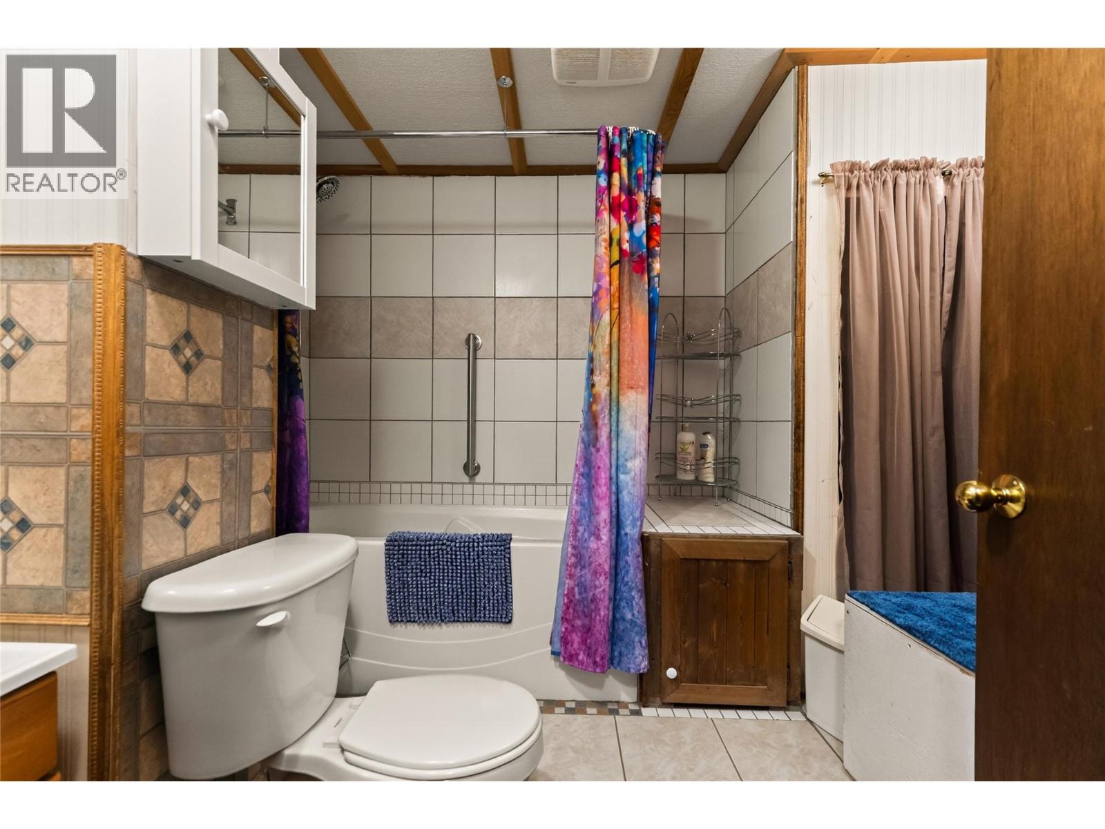 8201 Rock Creek Road - 44