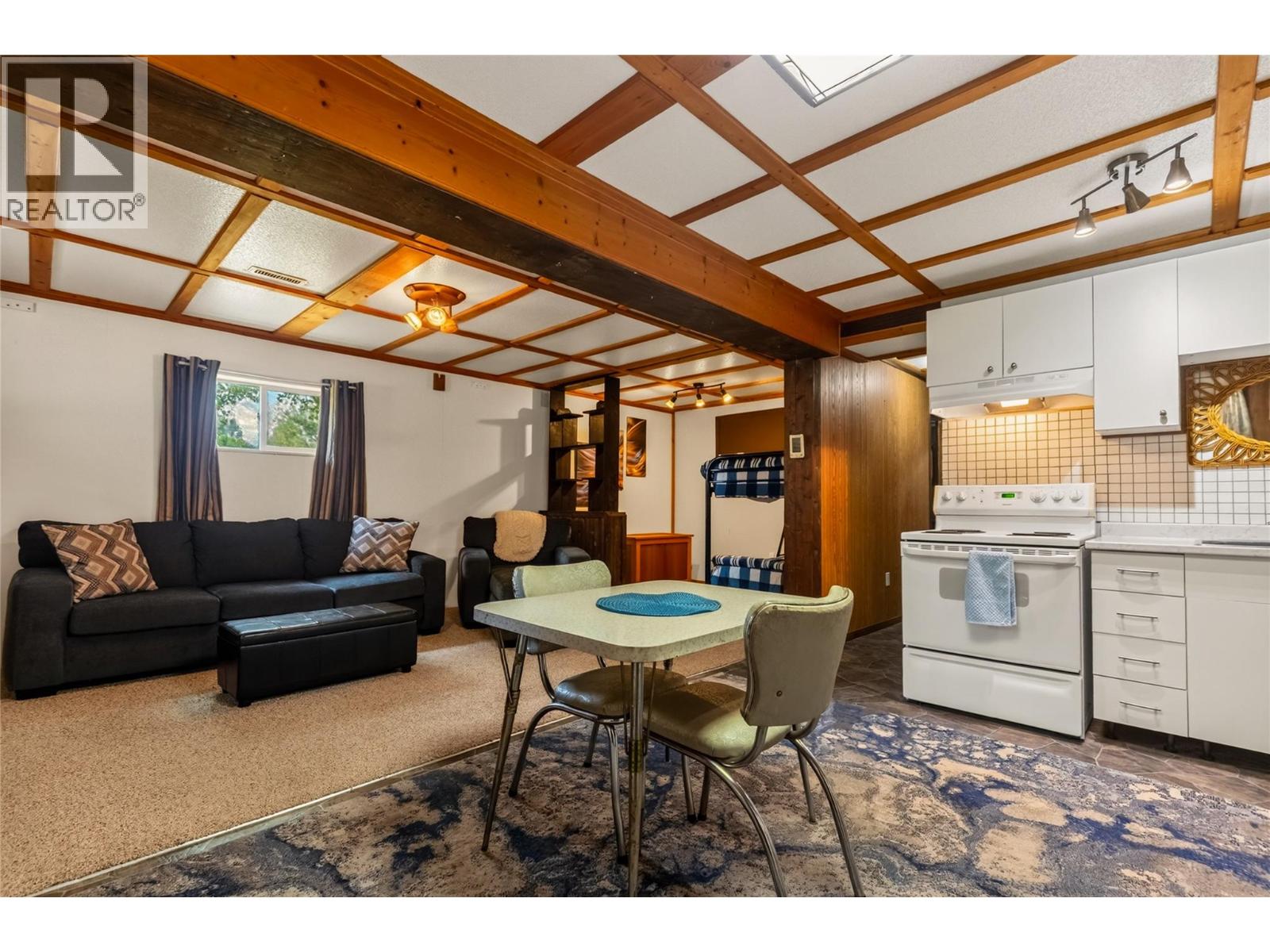8201 Rock Creek Road - 39