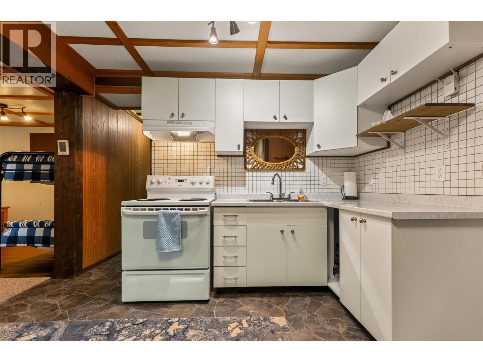 8201 Rock Creek Road - 42
