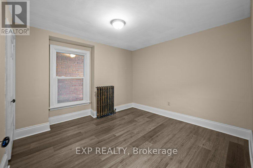 54 FREDERICK AVENUE - 10