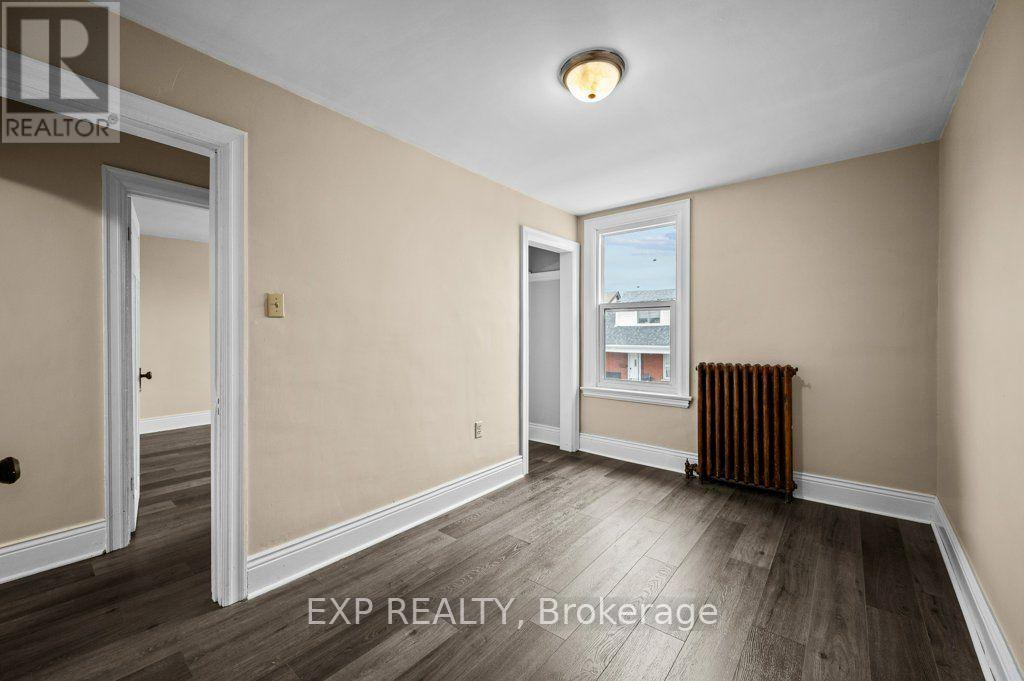 54 FREDERICK AVENUE - 12
