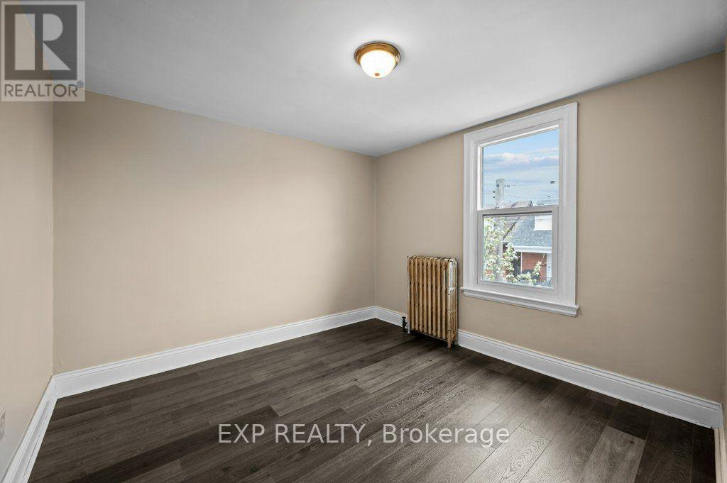 54 FREDERICK AVENUE - 14