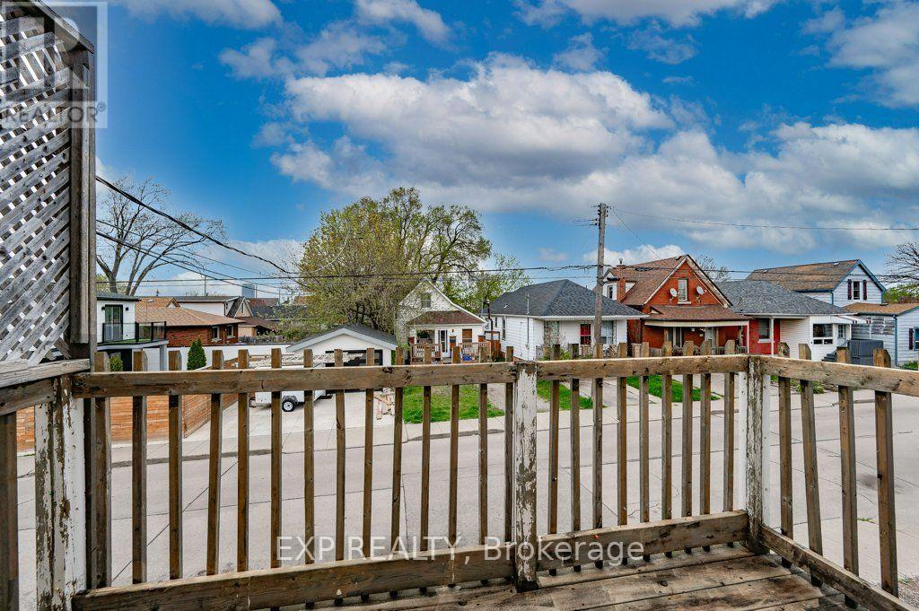 54 FREDERICK AVENUE - 30