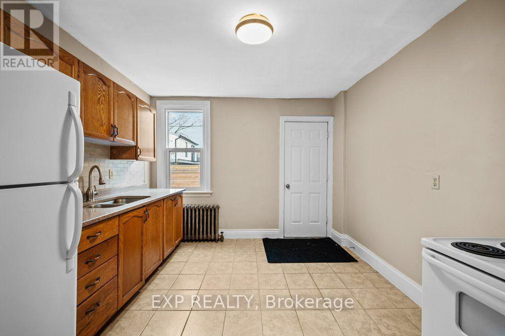 54 FREDERICK AVENUE - 8