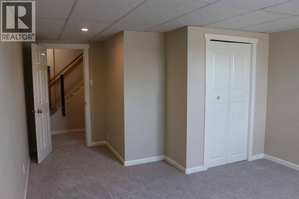 504 Centennial Avenue - 14