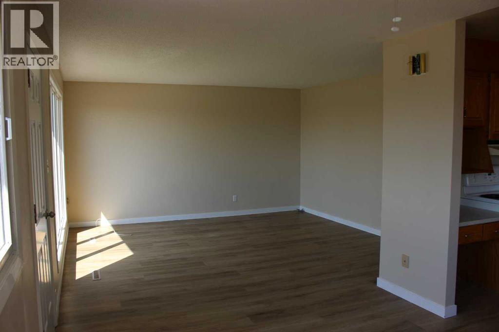 504 Centennial Avenue - Image 6