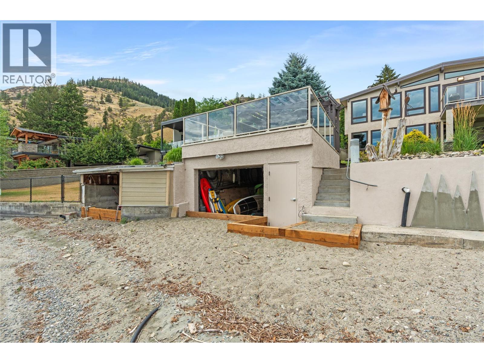 8052 Beachcomber Bay Road - 79