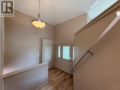 10022 96 Avenue - 3