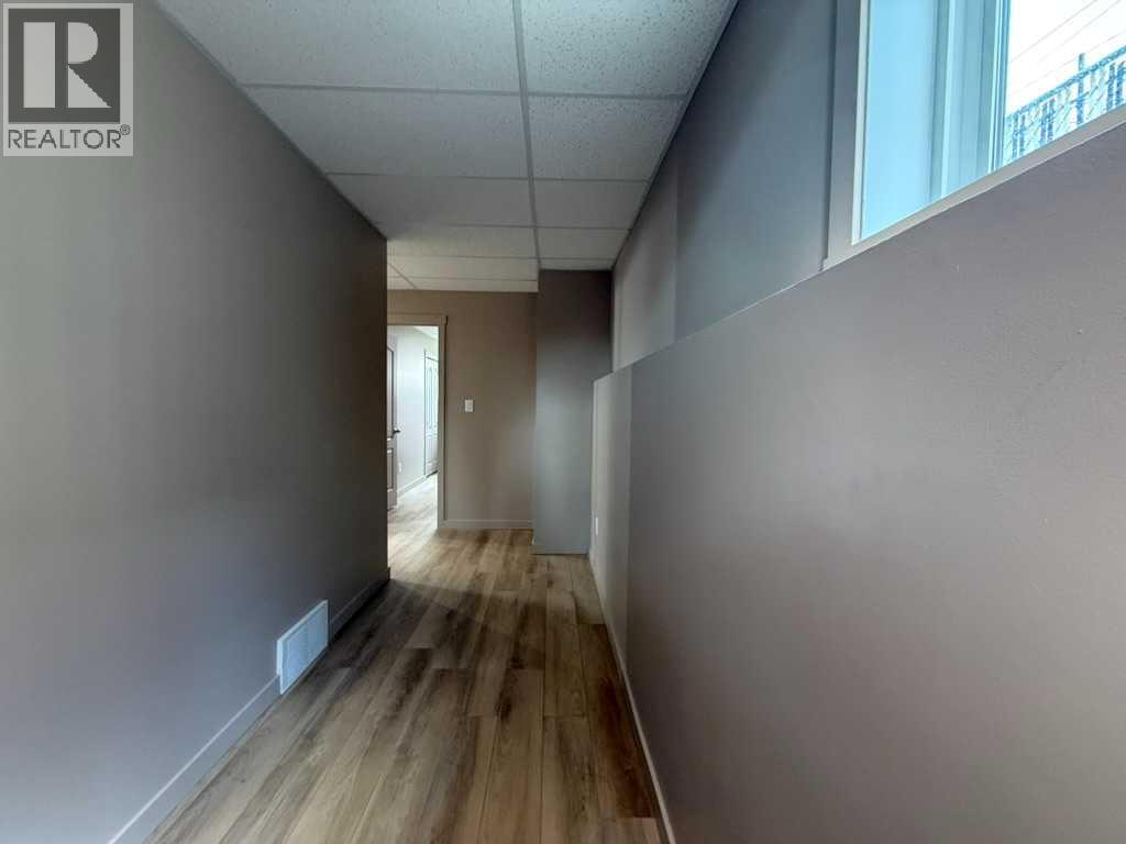 10022 96 Avenue - 19