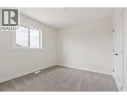 120 Creekstone Circle Sw, Calgary, AB T2X5M6 Photo 32