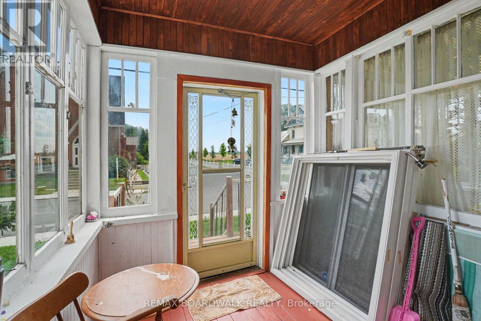11049 GILMOUR ROAD - 13