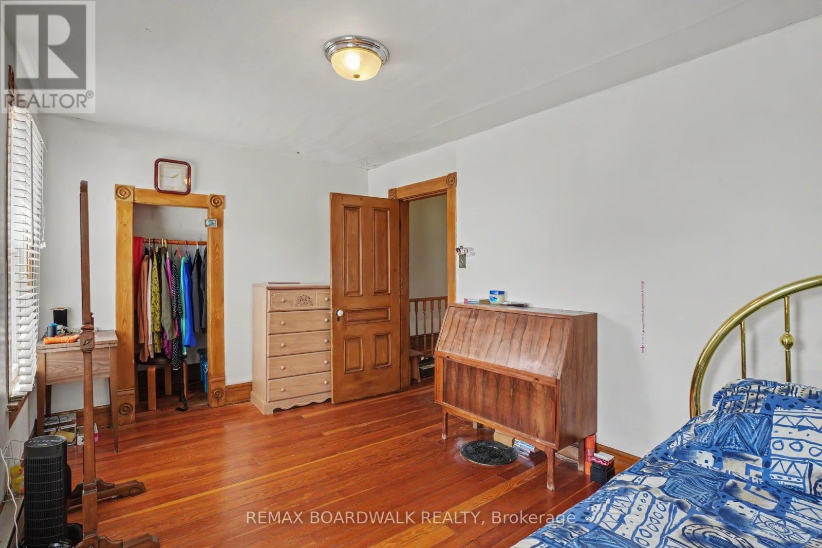 11049 GILMOUR ROAD - 18