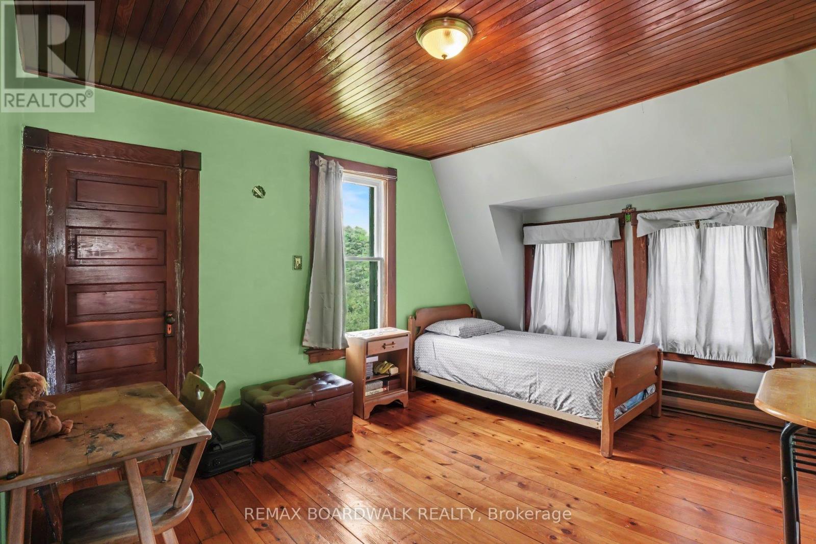 11049 GILMOUR ROAD - 22