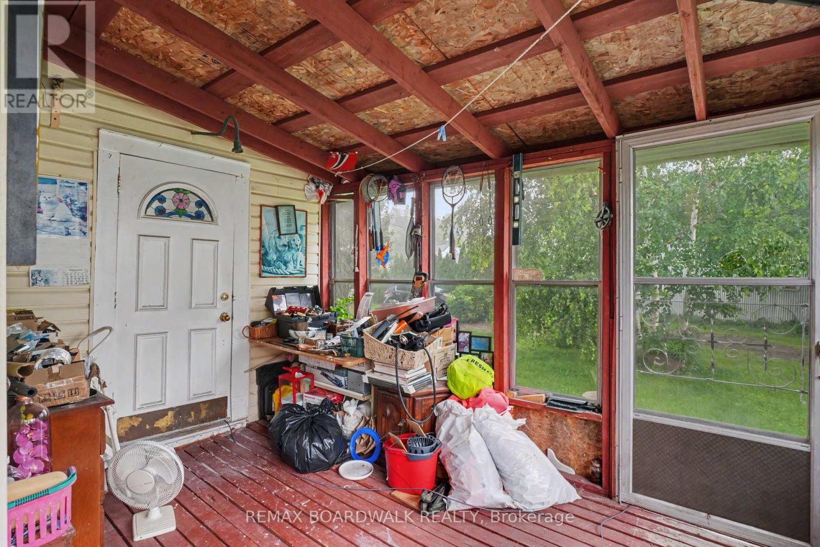 11049 GILMOUR ROAD - 30