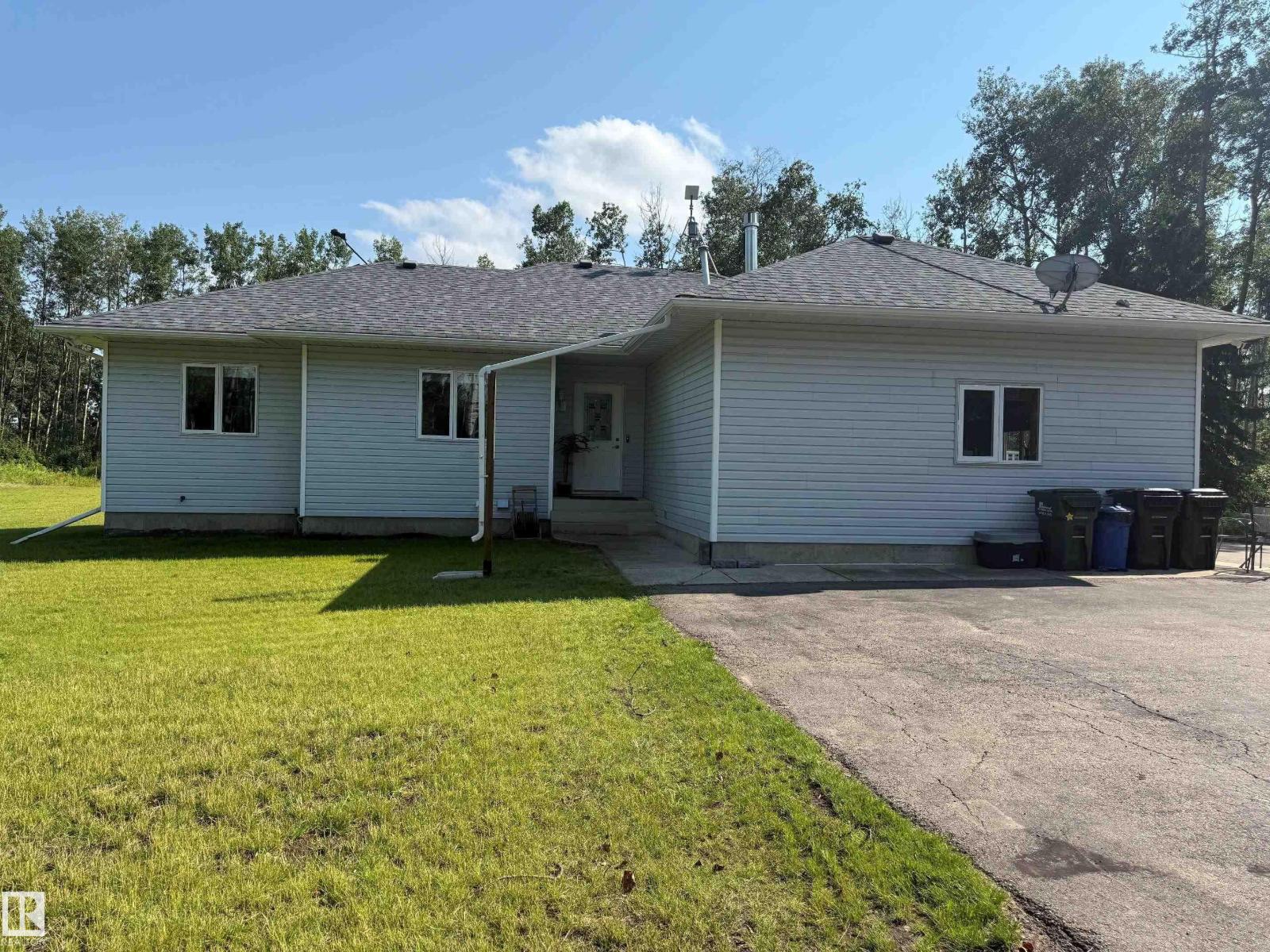 25 53051 RGE ROAD 211 - 2