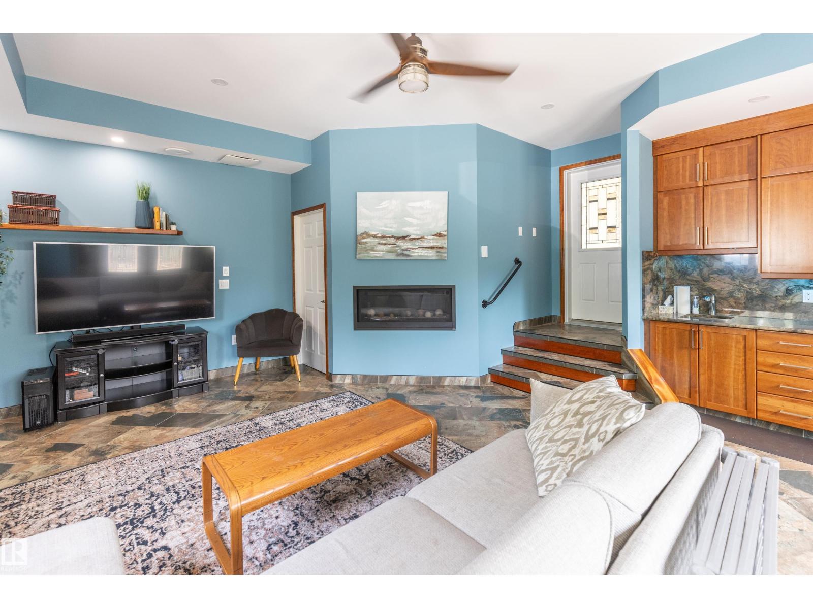 25 53051 RGE ROAD 211 - Image 35