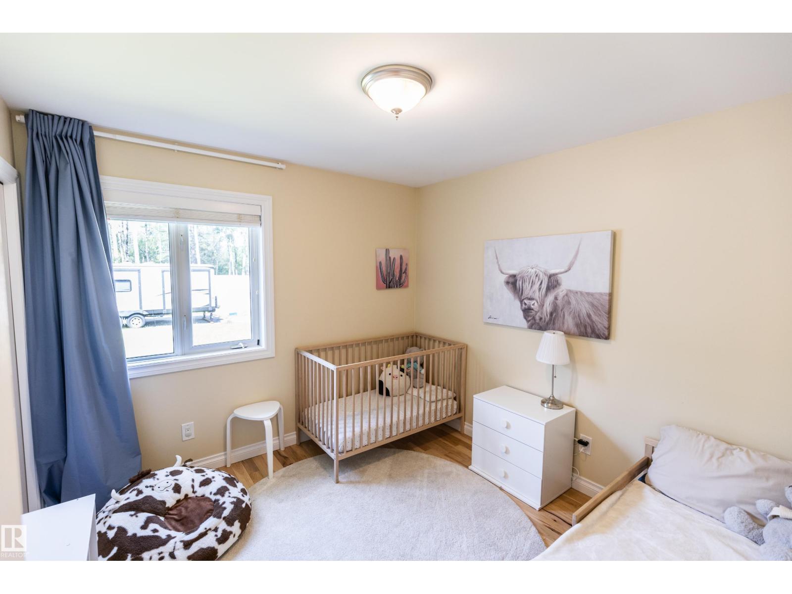25 53051 RGE ROAD 211 - 22