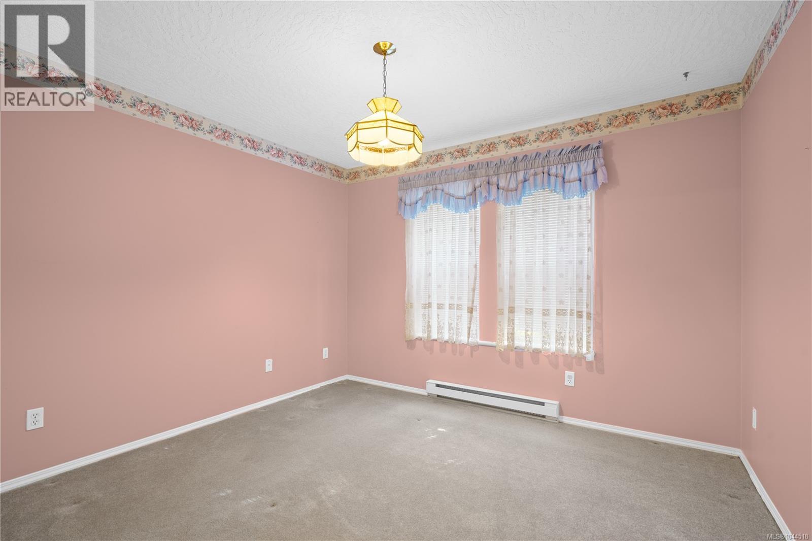 #105 606 Goldstream Ave - 21